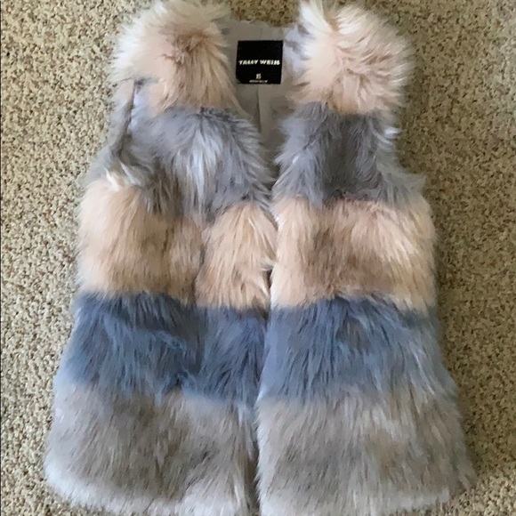 Jackets & Blazers - Fur Vest